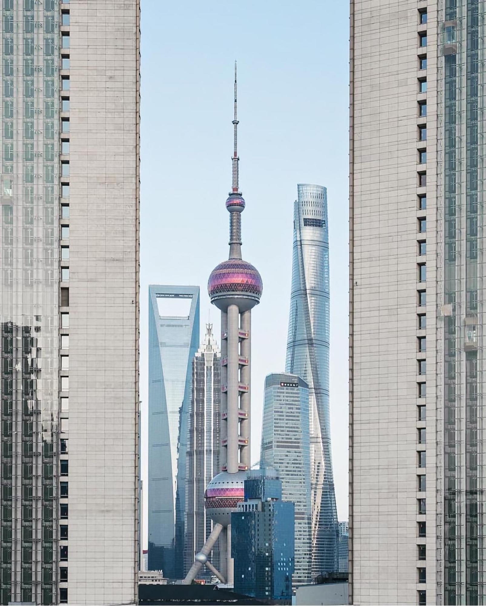 Hostel Dayin International Youth - Near East Nanjing Road & People's Square & The Bund -large Social Area -bar -cafe -gym -free Laundry Luggage Storage -24h Front Desk -english Service *
